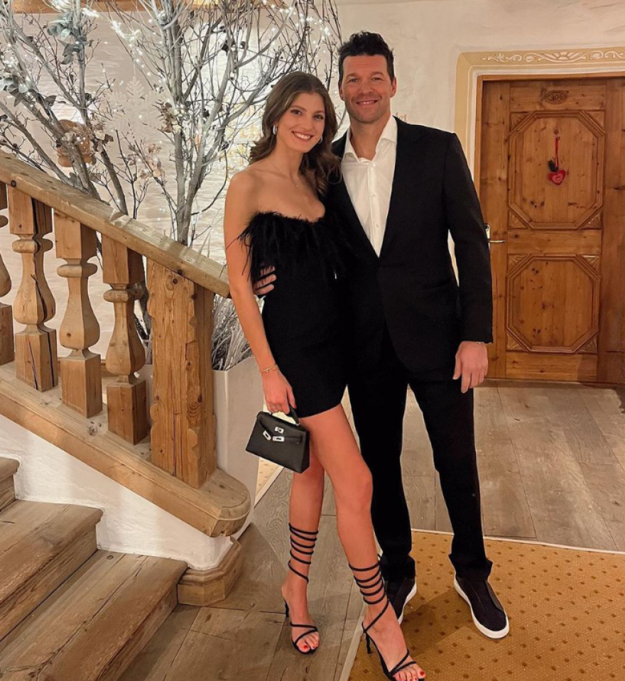 Μπάλακ: Δεν κρύβει την σχέση του με την 23χρονη Σοφία, φίλη του γιου του ο οποίος σκοτώθηκε στα 18 - Φωτογραφίες 