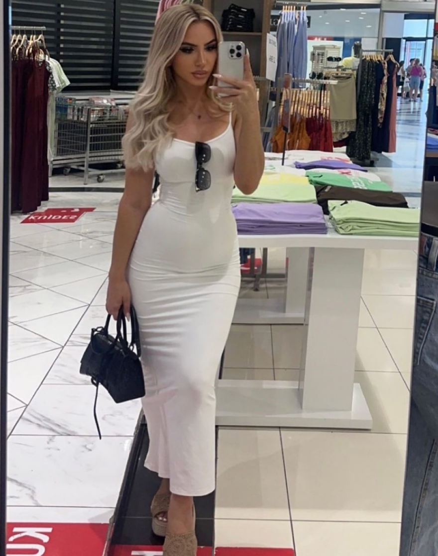 Κροατία: H εντυπωσιακή γυναίκα που όλοι την περνάνε για WAG, αλλά είναι...μητέρα ποδοσφαιριστή