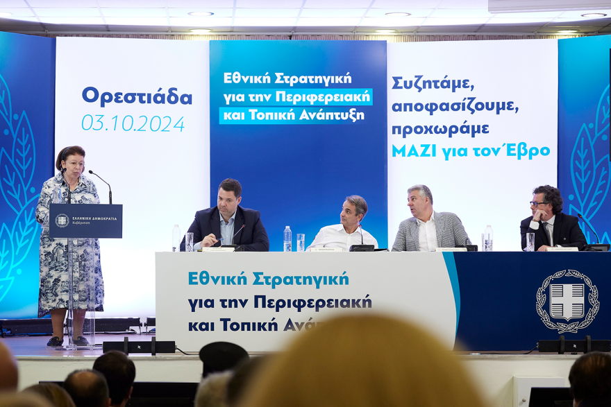 Μητσοτάκης: Δέσμη 19 νέων μέτρων για τη στήριξη του Έβρου