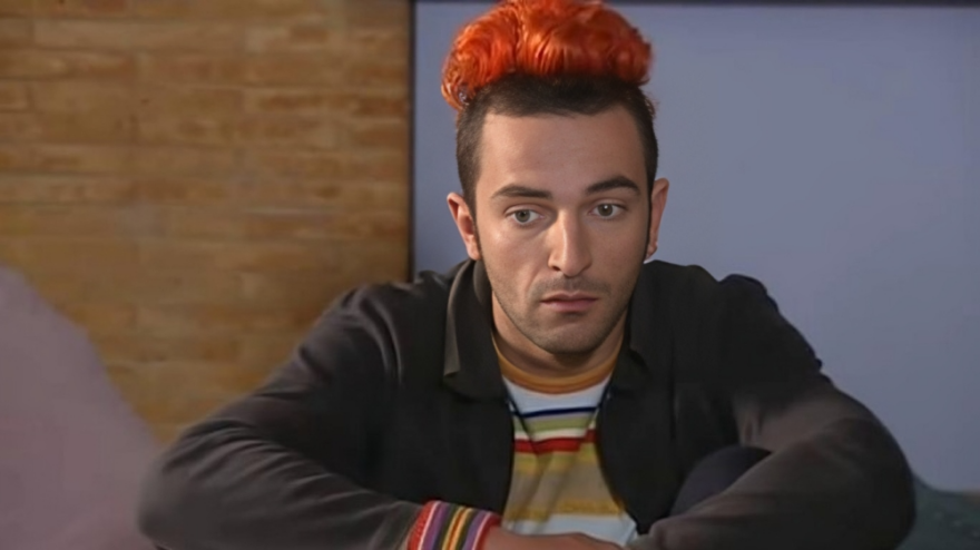 Άρης Σερβετάλης: Οκτώ φορές που «πείραξε» την εμφάνισή του για τις ανάγκες του ρόλου του