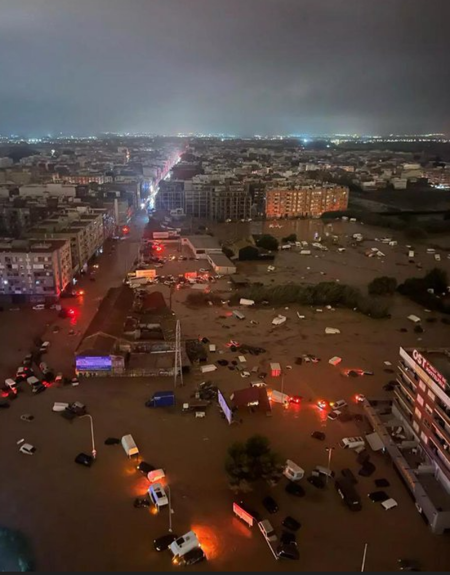 Βαλένθια - Πλημμύρες: Οι καταστροφικές συνέπειες των σφοδρών βροχοπτώσεων σε δορυφορικές εικόνες 