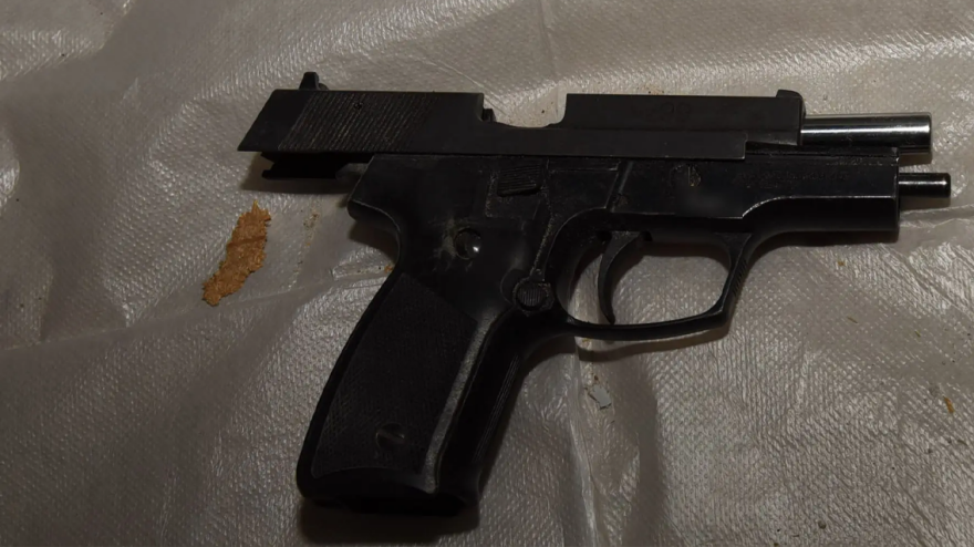 Εκρηξη στους Αμπελοκήπους: Συνελήφθη η 30χρονη που είχε τα κλειδιά του διαμερίσματος