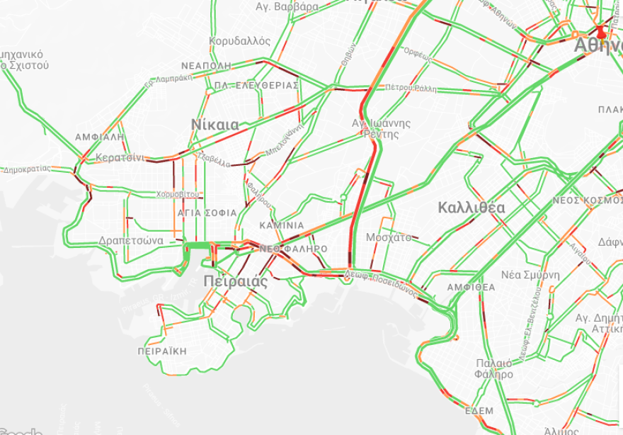 Κίνηση: Χωρίς τραυματίες η σύγκρουση δικύκλου με 2 ΙΧ στο  ύψος του Ιδρύματος «Σταύρος Νιάρχος»