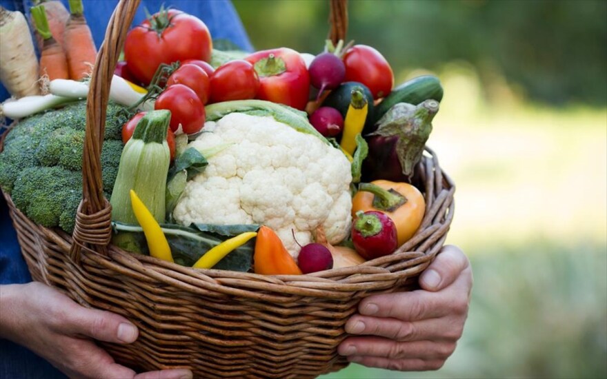 Οι τροφές που κάνουν κάποιον να μυρίζει πιο ελκυστικά - Ανάμεσά τους είναι και το σκόρδο
