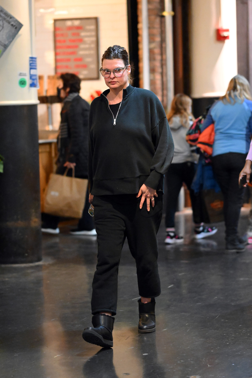 Λίντα Εβαντζελίστα: Η ανανεωμένη εμφάνισή της  μετά την αποτυχημένη πλαστική που στιγμάτισε τη ζωή της
