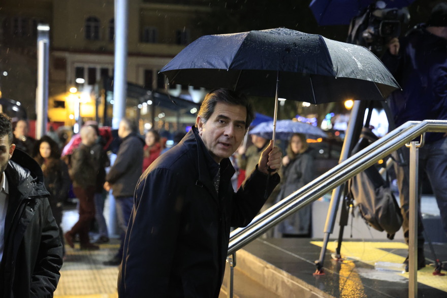 Μετρό Θεσσαλονίκης: Ο Μητσοτάκης «πατάει το κουμπί» για τη λειτουργία του - Συγκίνηση στον σταθμό-μουσείο της Βενιζέλου