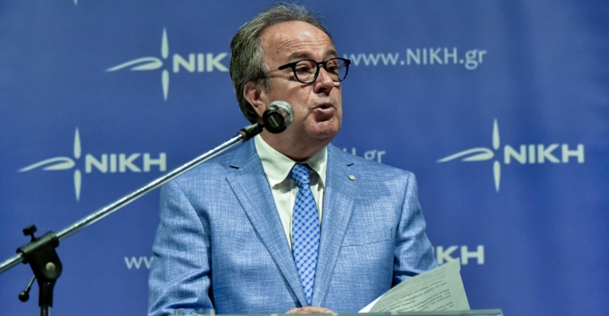 Ποια είναι η δικηγόρος Μαρία Γρατσία, το δεξί χέρι της Καρυστιανού