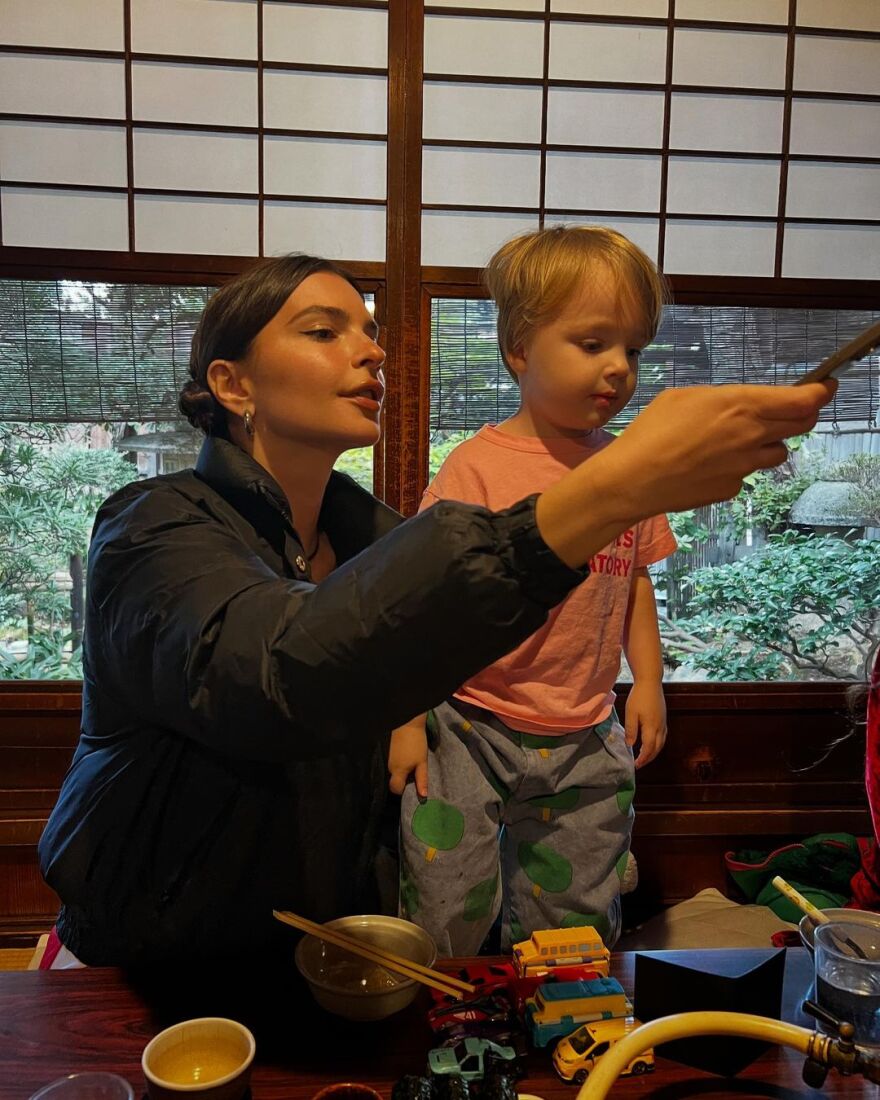 Έμιλι Ραταϊκόφσκι: Οι φωτογραφίες της από το ταξίδι της στην Ιαπωνία