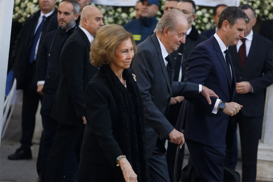 https://i1.prth.gr/images/w880/_webp/files/2023-01-16/carlos-sofia-2.jpg