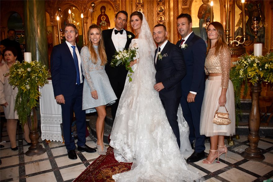 Γάμος αλά ελληνικά για τη Μαρία Μενούνος &#8211; Δείτε τη λαμπερή νύφη (photos+ video)