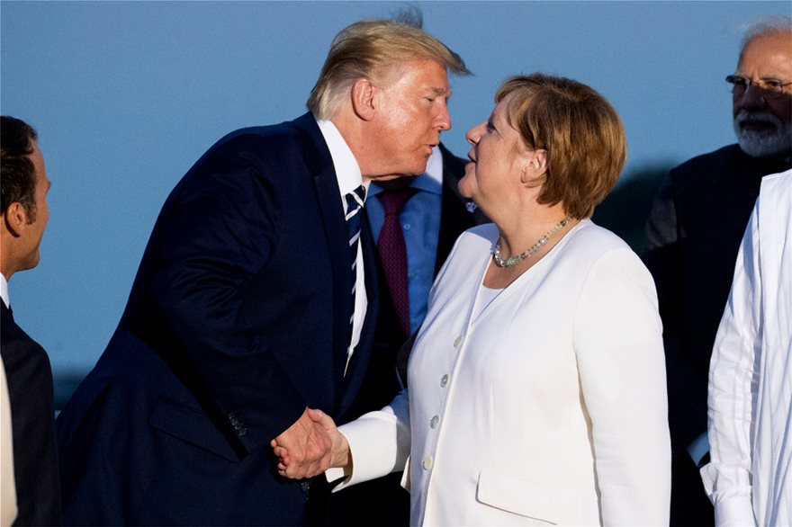 Merkel-Trump-kiss