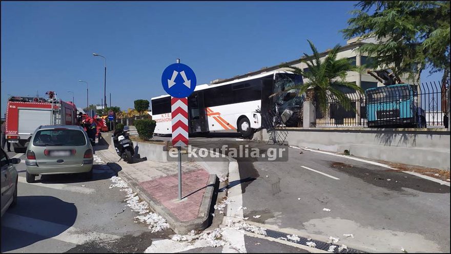 ΚΤΕΛ Θεσσαλονίκης: Ατύχημα και 12 τραυματίες για μια.. μέλισσα 1