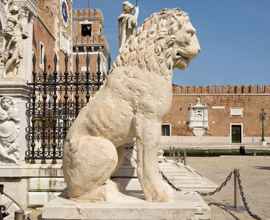 Arsenale__Venice__-_First_Ancient_Greek_lion
