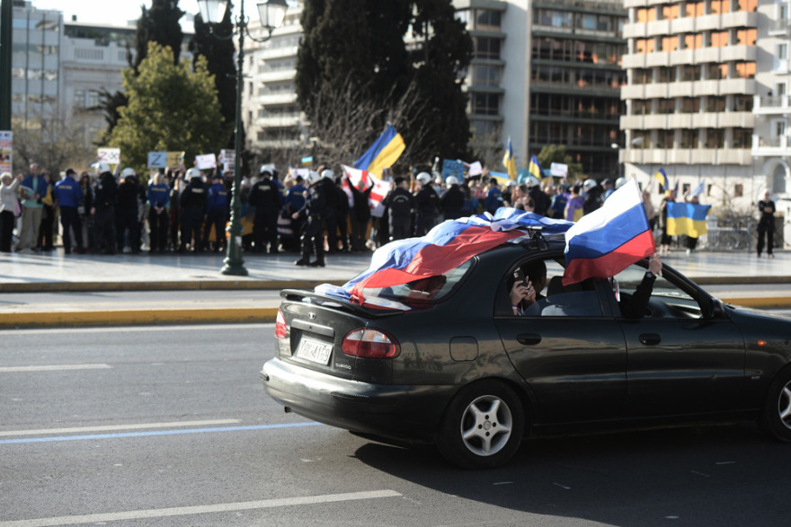 russians-syntagma-1