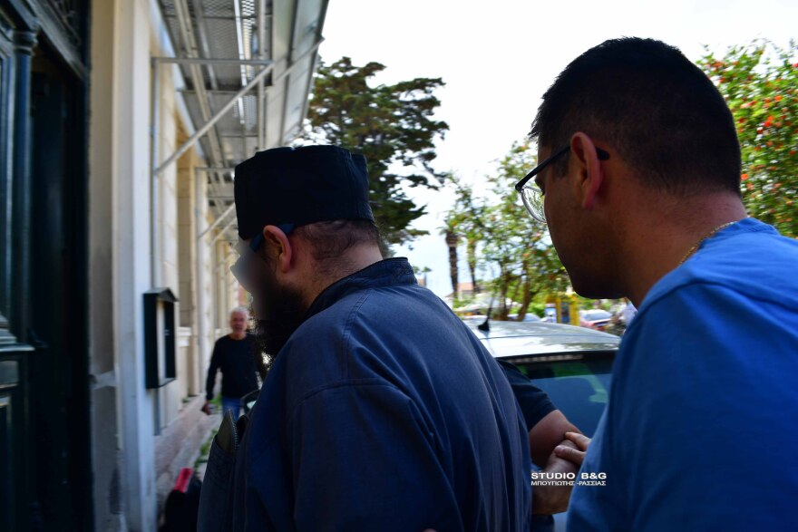 , Ναύπλιο: Προσωρινά κρατούμενος ο σάτυρος ιερέας