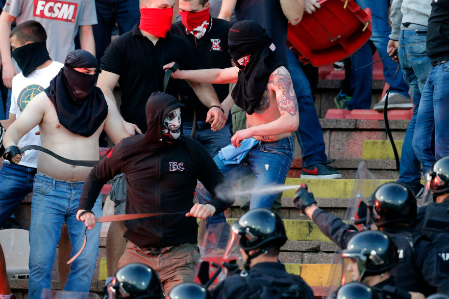 red-star-belgrade-hooligans-2