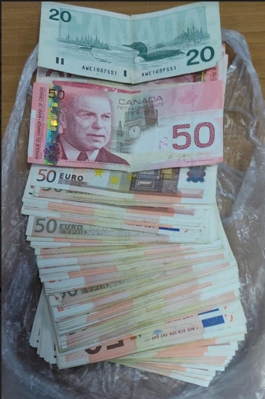 Αγρίνιο: Τον έπιασαν με τα χρήματα μιας απάτης αλλά ερευνούν και δεύτερη