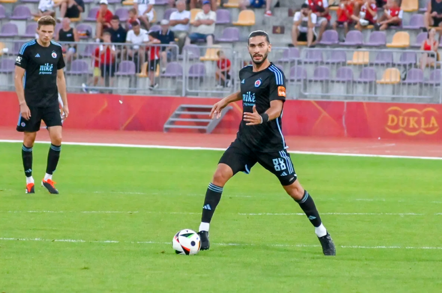 Savvidis_Slovan5