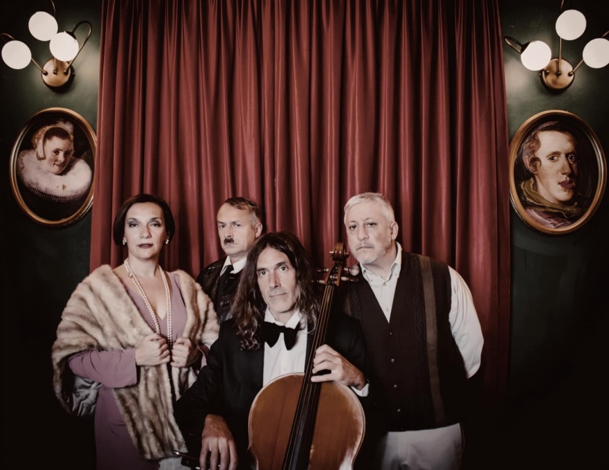 Mein Komplex: Όταν ο Hitler συνάντησε τον Freud - Η ξεκαρδιστική κωμωδία κάνει πρεμιέρα στις 10 Ιανουαρίου