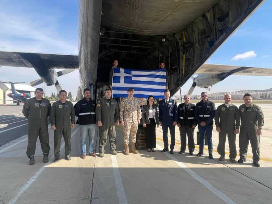 Η Ελλάδα έστειλε ανθρωπιστική βοήθεια στη Γάζα - Δείτε φωτογραφίες 