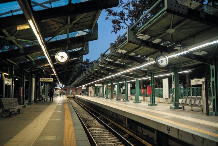 Μετρό: Ξεκινά έργο μεγάλης κλίμακας με την «ακτινογραφία» στις 40 πεζογέφυρες