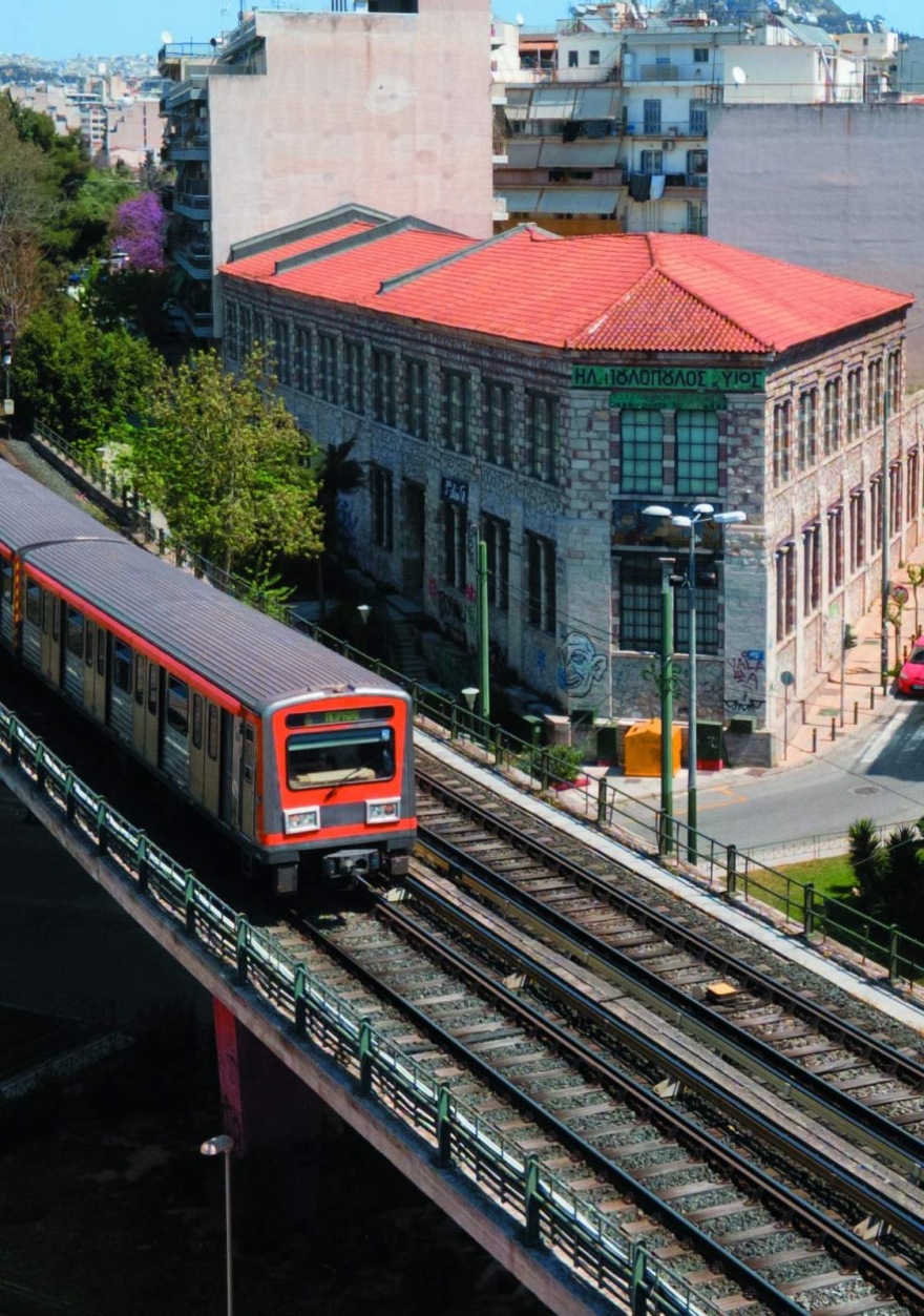 Μετρό: Ξεκινά έργο μεγάλης κλίμακας με την «ακτινογραφία» στις 40 πεζογέφυρες