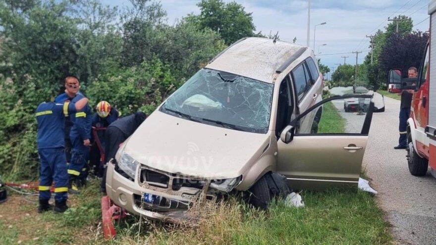Τραγωδία στην Καλαμπάκα: Ένας νεκρός έπειτα από σφοδρή σύγκρουση δύο ΙΧ - Δείτε φωτογραφίες