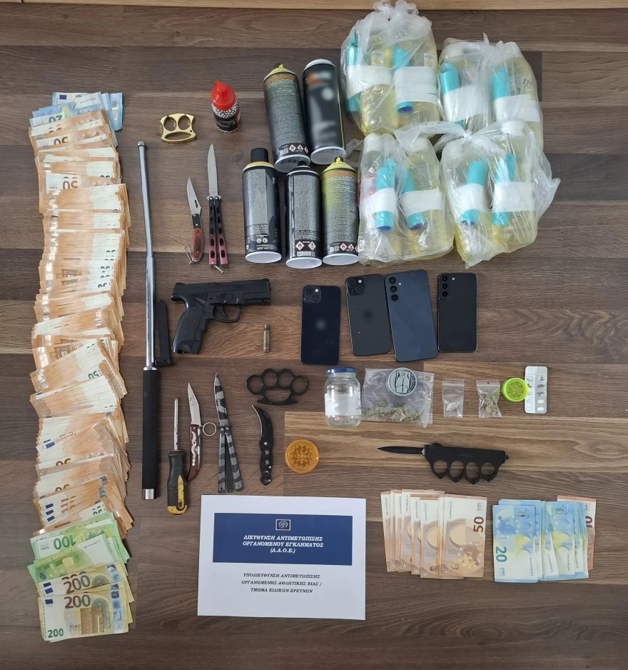 Πώς δρούσαν οι εγκληματικές οργανώσεις που αποτελούνταν από οπαδούς μεγάλης ομάδας - Έγιναν 12 συλλήψεις

