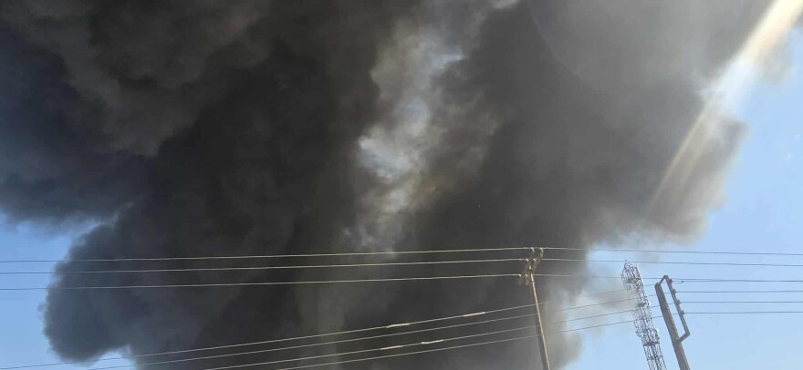 Θεσσαλονίκη: Φωτιά σε εταιρία ανακύκλωσης στη ΒΙ.ΠΕ. Σίνδου - Μήνυμα 112
