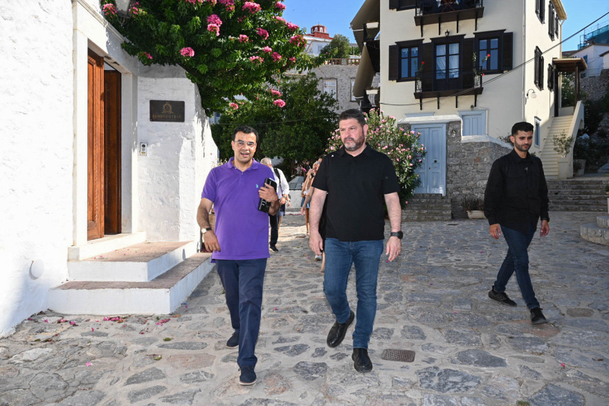 Χαρδαλιάς από Ύδρα: «10,9 εκατ. ευρώ από την Περιφέρεια για την αναβάθμιση των υποδομών του νησιού»
