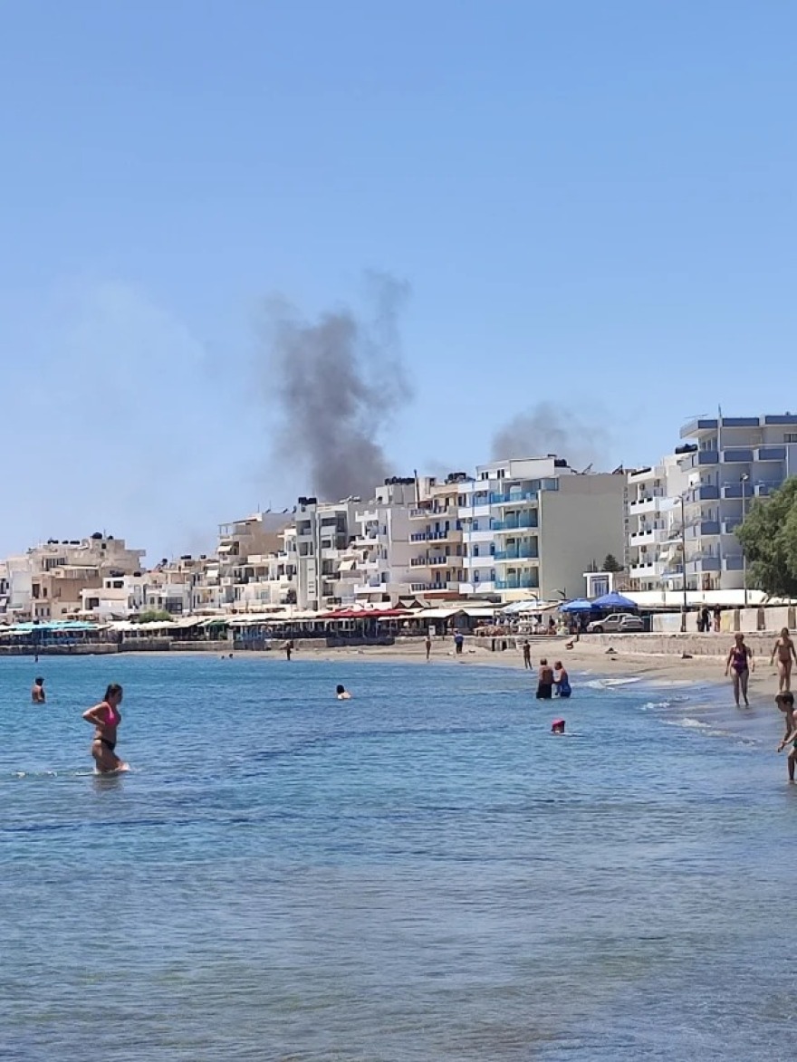 Κρήτη: Φωτιά κοντά σε σπίτια στην Βιγλιά Ιεράπετρας