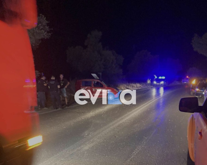 Σοβαρό τροχαίο στην Εύβοια: ΙΧ βγήκε εκτός δρόμου και ανετράπη - Μια γυναίκα τραυματίστηκε