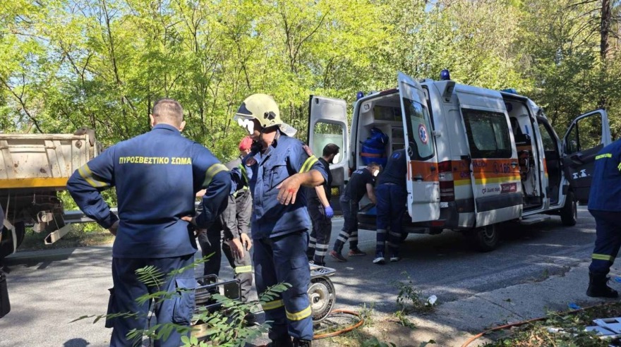 Τροχαίο ατύχημα στην εθνική οδό Γρεβενών – Καλαμπάκας - Στο νοσοκομεία τρία άτομα