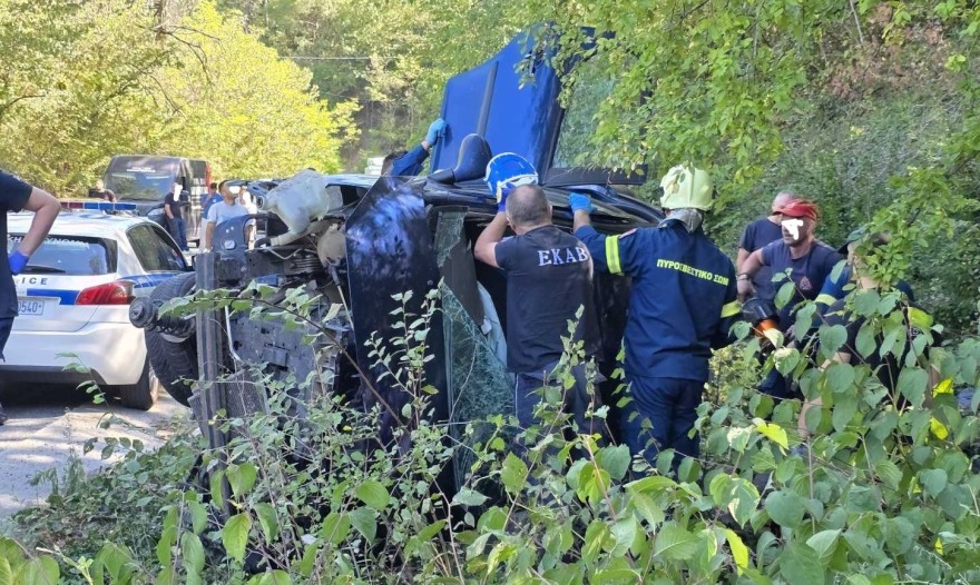 Τροχαίο ατύχημα στην εθνική οδό Γρεβενών – Καλαμπάκας - Στο νοσοκομεία τρία άτομα