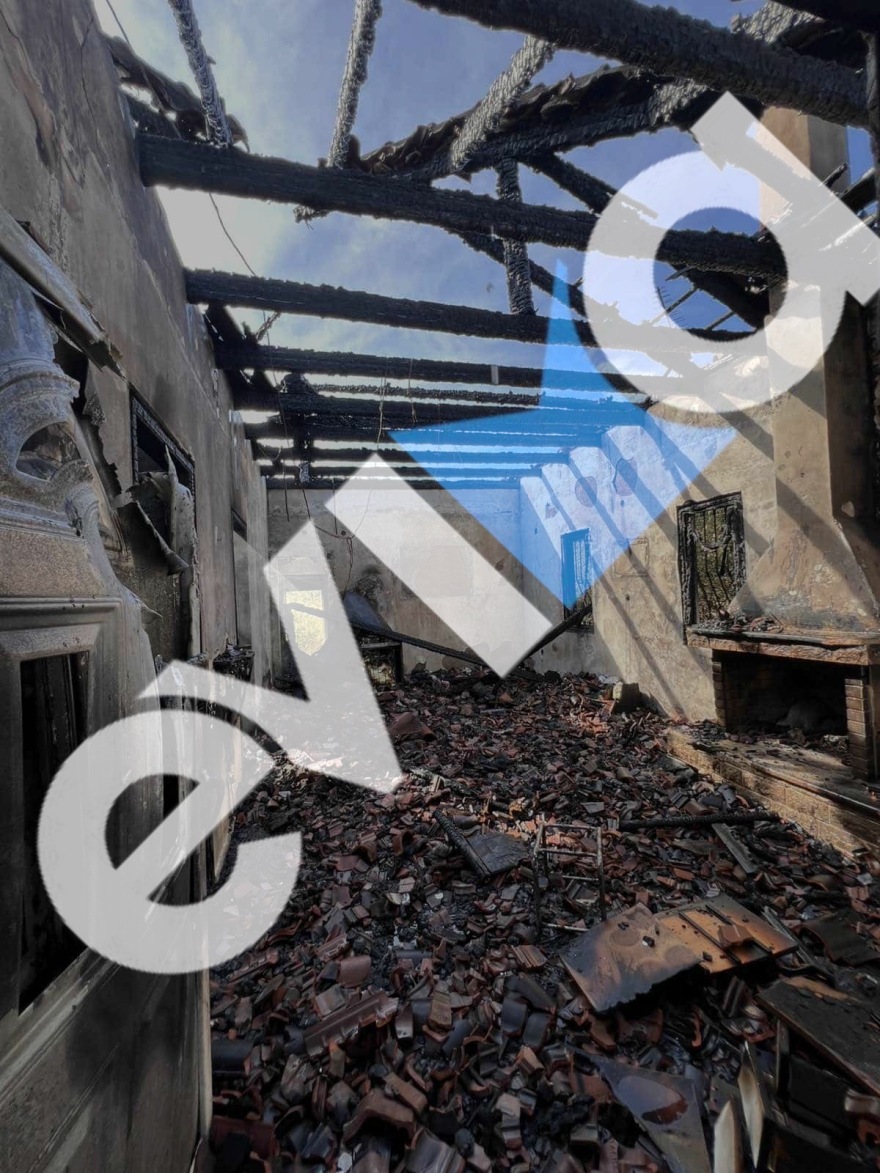 Φωτιά σε σπίτι στα Πολιτικά Εύβοιας: Στο νοσοκομείο με εγκαύματα ο ιδιοκτήτης – Δείτε φωτογραφίες