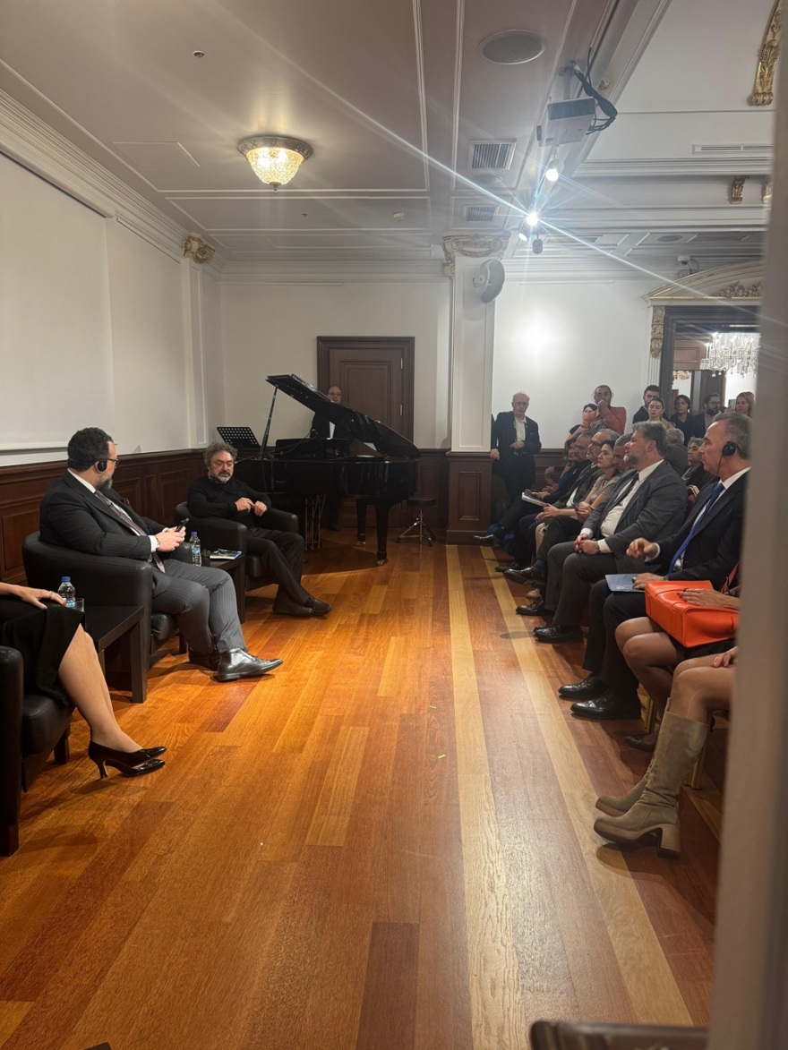 Εκδήλωση στο Προξενείο στην Κωνσταντινούπολη για τα 100 χρόνια από τη γέννηση του Μίκη Θεοδωράκη - Φωτογραφίες