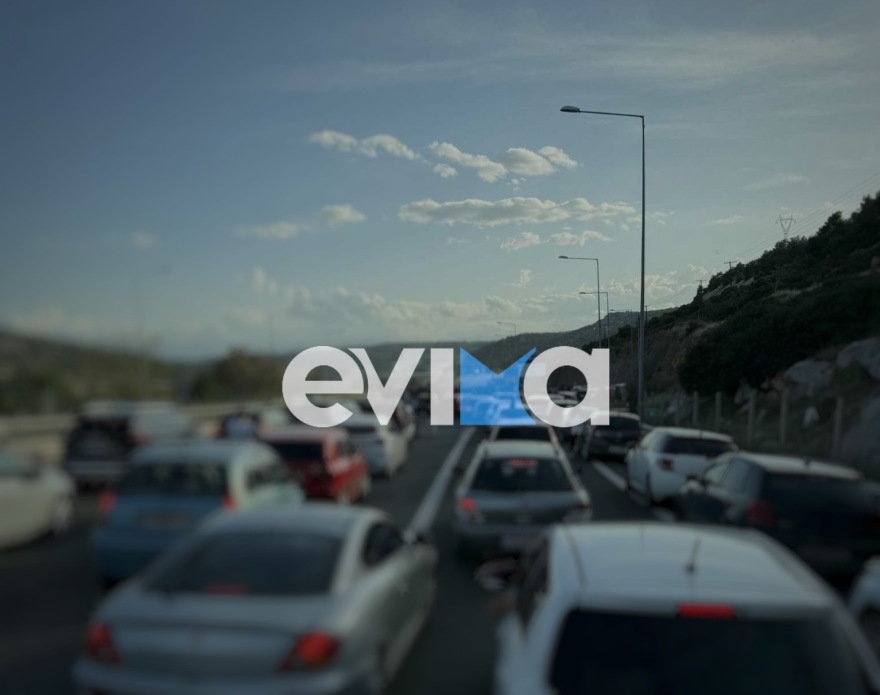 Έκλεισαν την εθνική οδό Χαλκίδας - Σχηματαρίου για να κάνουν κόντρες