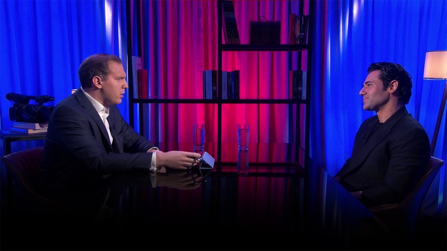 Πέτρος Ιακωβίδης στο protothema: Χαίρομαι που ο κόσμος γύρισε στο λαϊκό τραγούδι