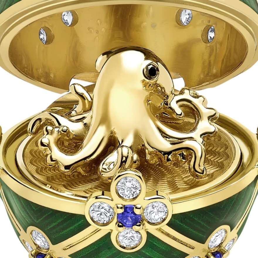 Νέα Ζηλανδία: Άνδρας κατηγορείται ότι έκλεψε μενταγιόν με αυγό Fabergé αξίας 19.000 δολαρίων, καταπίνοντάς το