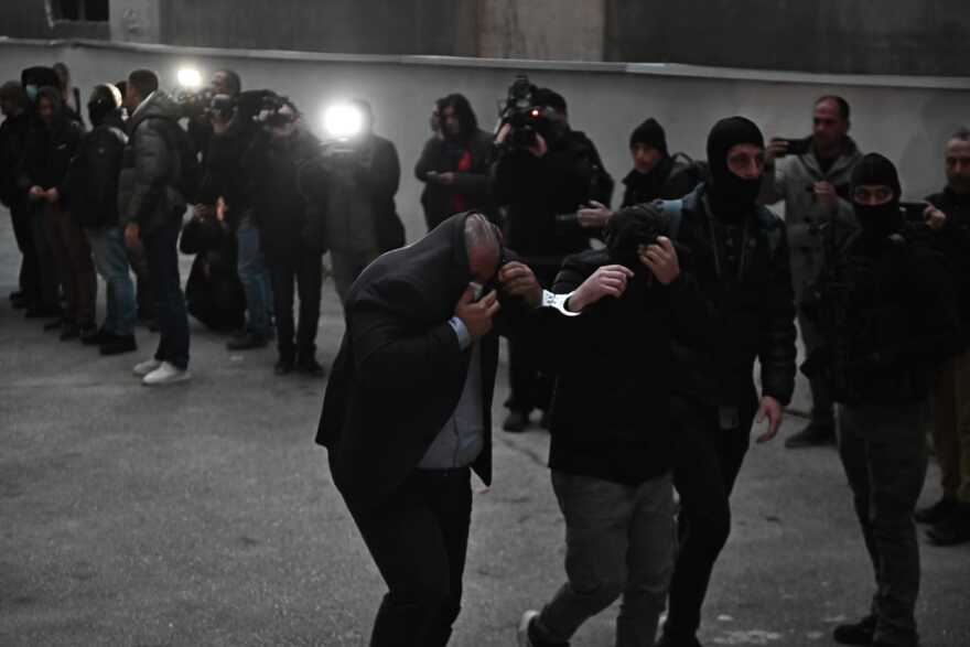 Στην Ευρωπαϊκή εισαγγελία οι 15 από την Κρήτη για τις επιδοτήσεις του ΟΠΕΚΕΠE: Έφτασαν με δρακόντεια μέτρα ασφαλείας, δείτε βίντεο