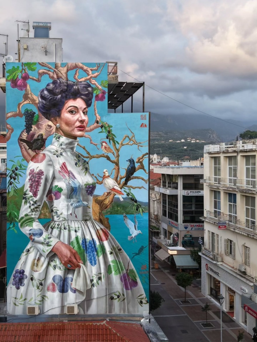 Η τοιχογραφία της Μαρίας Κάλλας στην Καλαμάτα αναδείχθηκε ως η κορυφαία στον κόσμο για τον Νοέμβριο