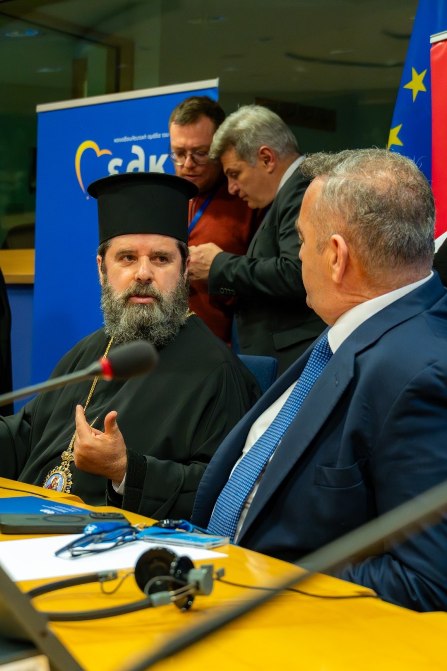 Μπελέρης: Ελάχιστος φόρος τιμής σε έναν σπουδαίο ιεράρχη και ποιμένα για τον Βορειοηπειρωτικό Ελληνισμό