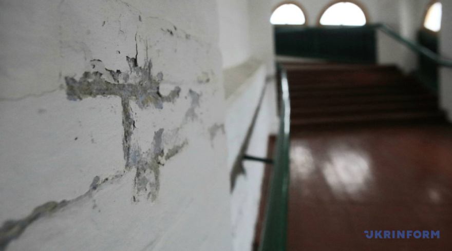 Ζημιές στο ορθόδοξο μοναστήρι Λαύρα των Σπηλαίων, μνημείο της UNESCO, προκάλεσαν ρωσικοί βομβαρδισμοί στο Κίεβο