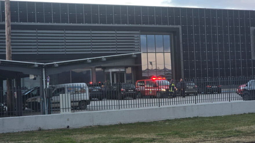 Έφοδος της ΔΑΕΕ στο σπίτι του Τζιωρτζιώτη της Βιολάντα και στο εργοστάσιο, κατασχέθηκαν έγγραφα και υπολογιστές