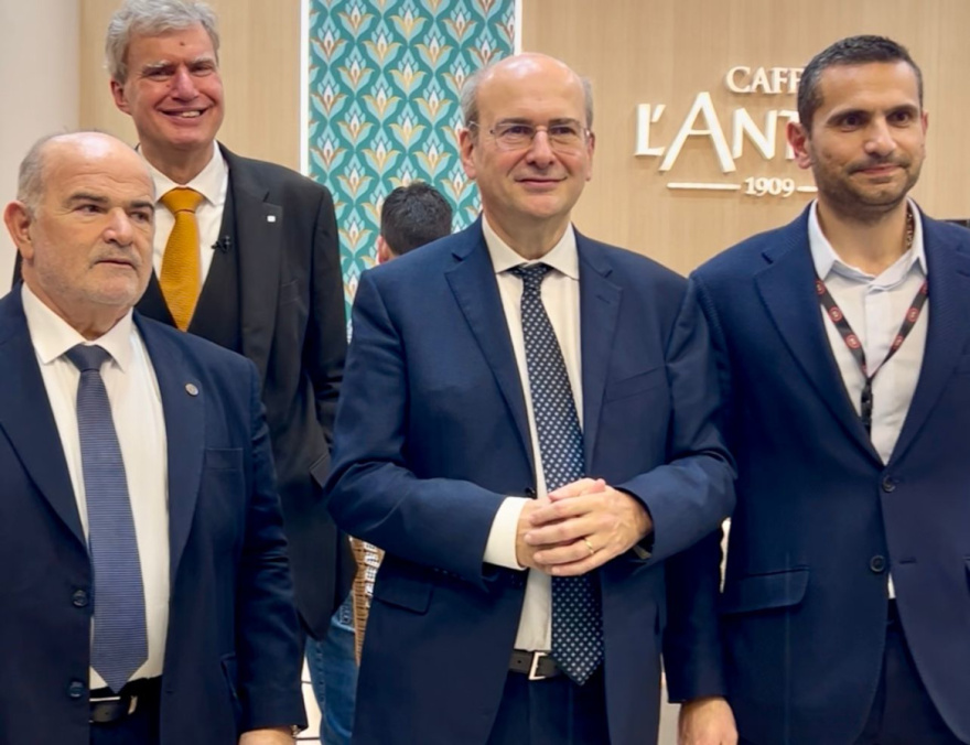 Χατζηδάκης: Εφικτή η δωδεκάμηνη τουριστική περίοδος στην χώρα μας 
