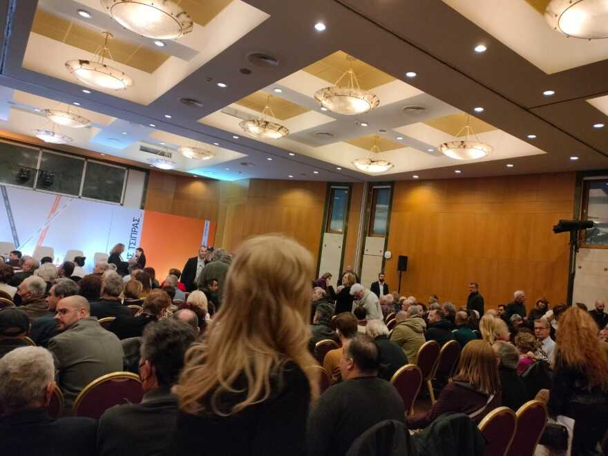 Δείτε live την  παρουσίαση της «Ιθάκης» του Αλέξη Τσίπρα στη Λάρισα 