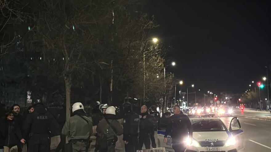 Επέμβαση της ΕΛ.ΑΣ. στην Πολυτεχνική Σχολή του ΑΠΘ με 48 προσαγωγές, δείτε βίντεο και φωτογραφίες 