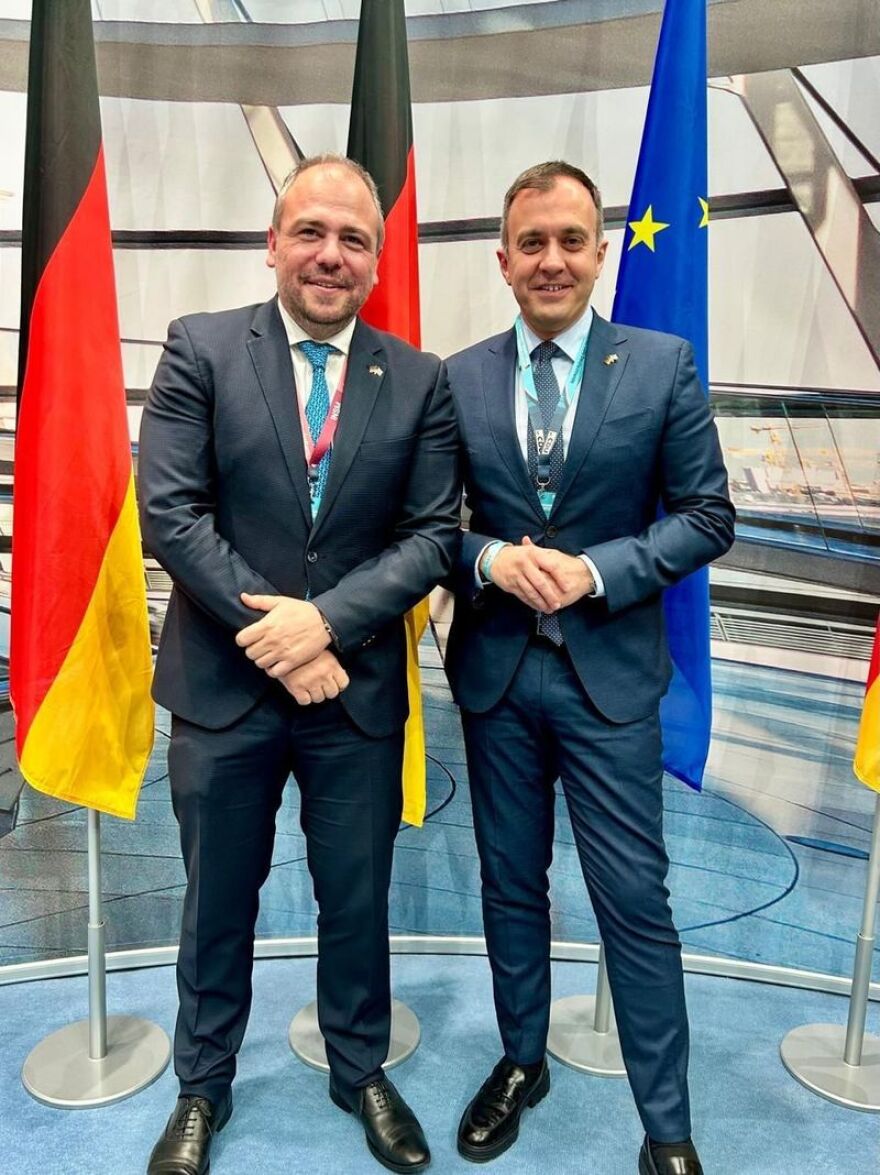 Στο Συνέδριο του CDU στη Στουτγκάρδη Φόρτωμας και Χατζηβασιλείου