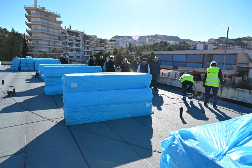 Χαρδαλιάς από Γκράβα: Θωρακίζουμε τα σχολεία απέναντι στην ενεργειακή σπατάλη και την κλιματική κρίση