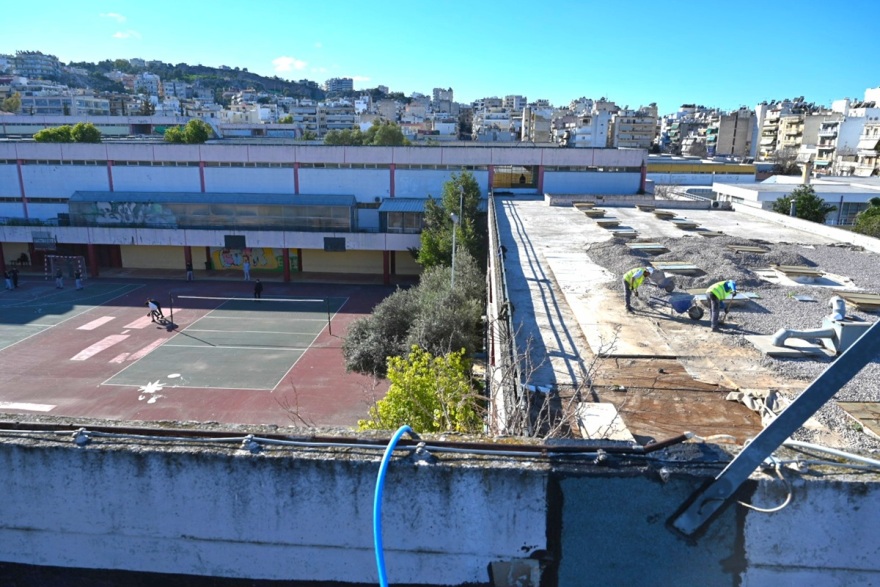 Χαρδαλιάς από Γκράβα: Θωρακίζουμε τα σχολεία απέναντι στην ενεργειακή σπατάλη και την κλιματική κρίση